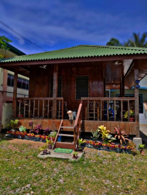 Puerto Galera Transient Kubo Guest Place
